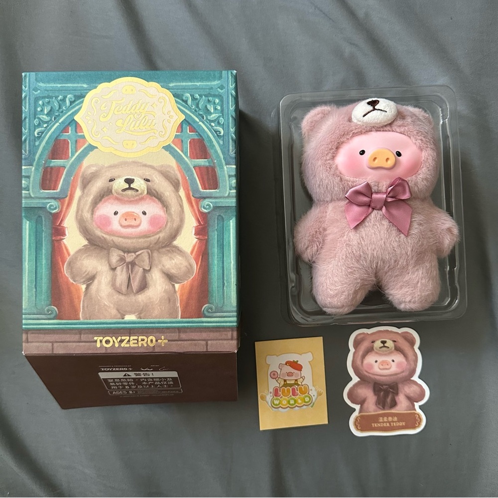 Toyzero+ Lulu The Piggy Vintage Teddy V1 Keychain